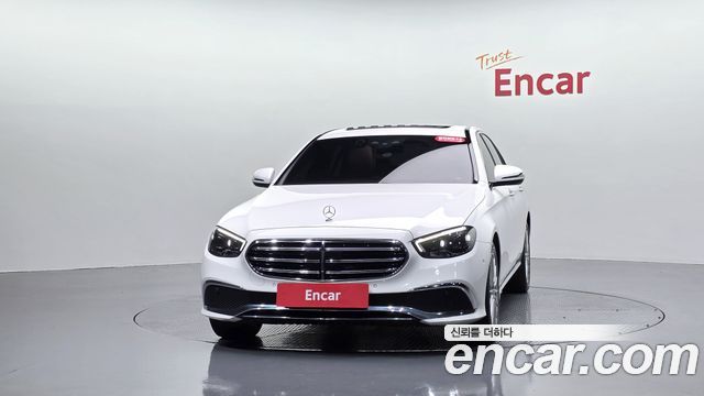 Mercedes-Benz E-Class из Кореи Encar