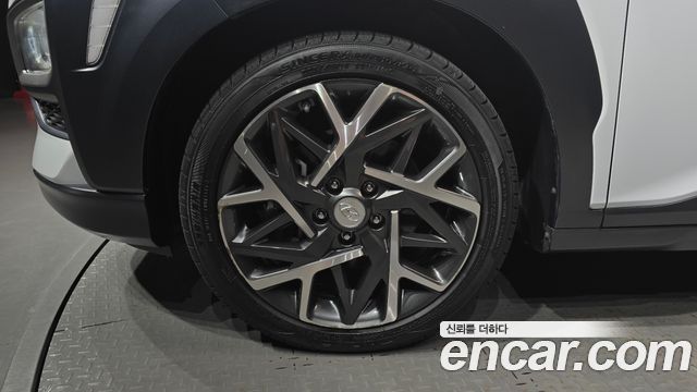 Hyundai Kona из Кореи Encar