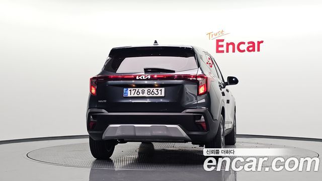 Kia Seltos из Кореи Encar