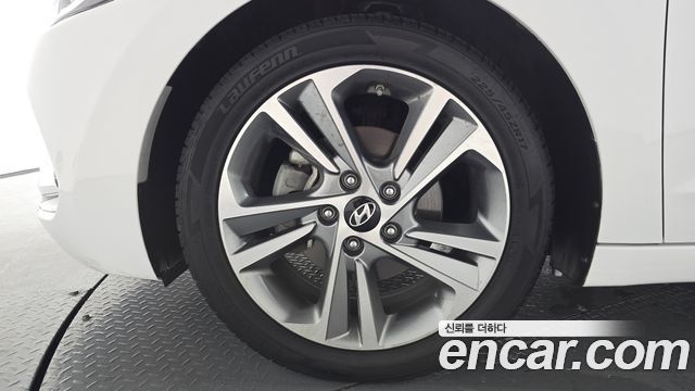 Hyundai AVANTE 1.6 GDI Value Plus — пробег 55 841 км — фото 5 из 5