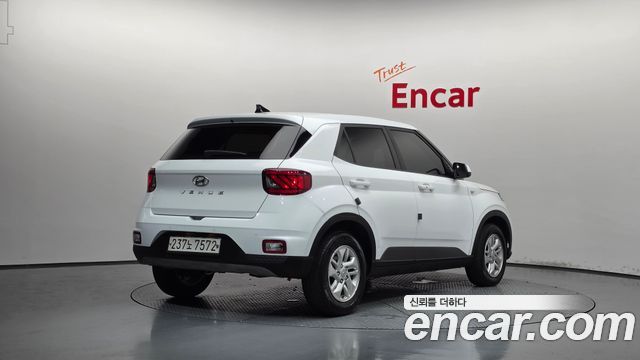 Hyundai Venue из Кореи Encar