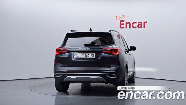 Kia Seltos из Кореи Encar