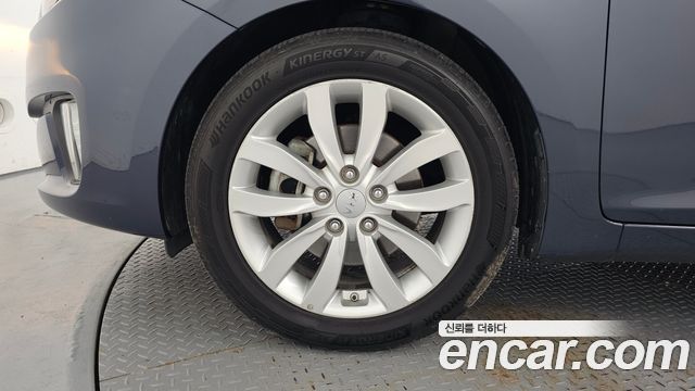 Kia Carens 2.0 LPi Prestige — пробег 160190 км