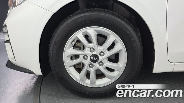 Kia K3 из Кореи Encar