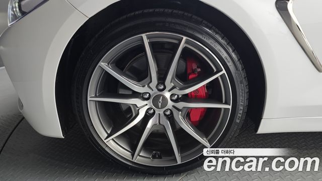 Genesis G70 из Кореи Encar
