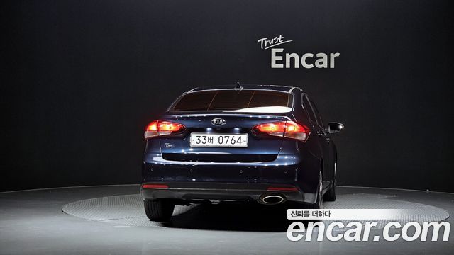 Kia K3 из Кореи Encar