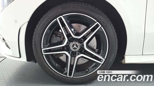 Mercedes-Benz CLA-Class из Кореи Encar