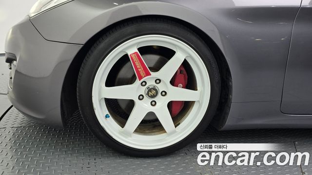 Hyundai Genesis из Кореи Encar