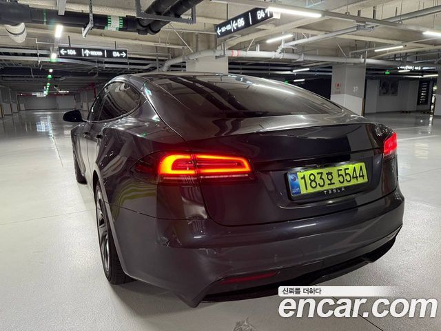Tesla Model S AWD — пробег 2 355 км — фото 2 из 5