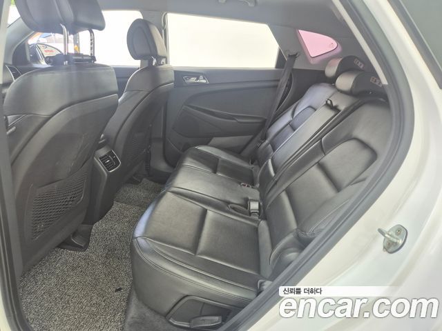 Hyundai Tucson из Кореи Encar