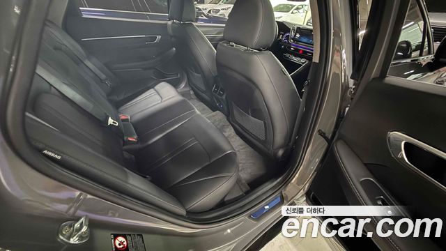 Hyundai Sonata 2.0 Premium Plus — пробег 20345 км