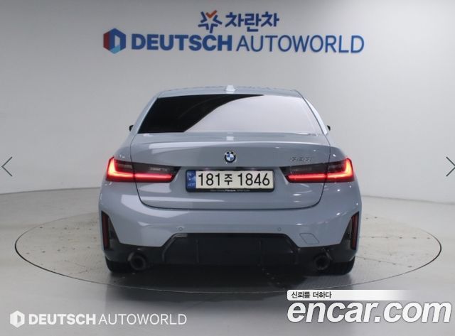 BMW 3-Series 320i M Sport — пробег 37488 км