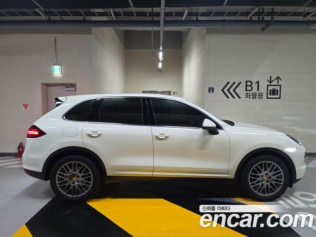 Porsche Cayenne 4.8 S 958 — пробег 113622 км