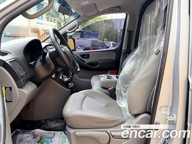 Hyundai Starex 3-Seater VAN Smart — пробег 119609 км