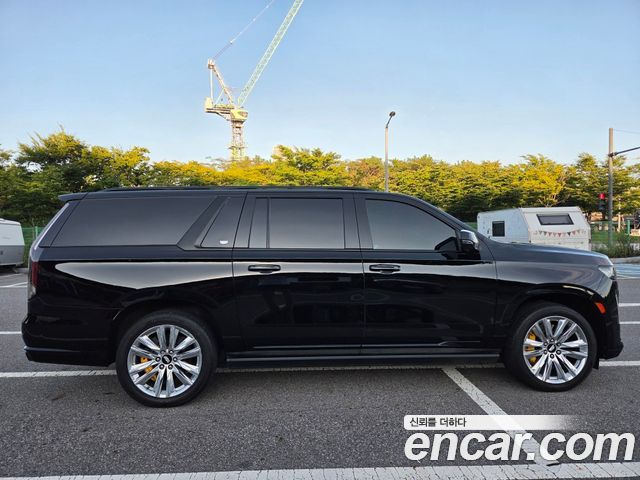 Cadillac Escalade 6.2 ESV ESV Sports Platinum — пробег 53 432 км