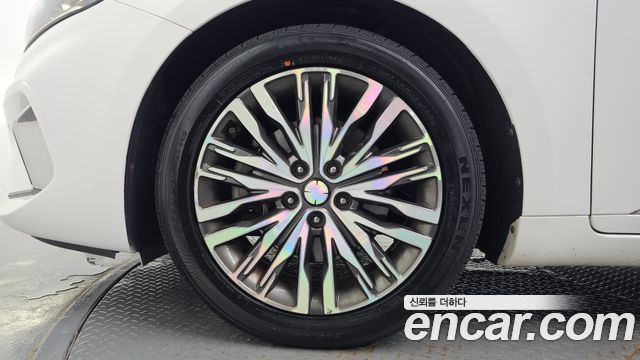 Kia K7 из Кореи Encar