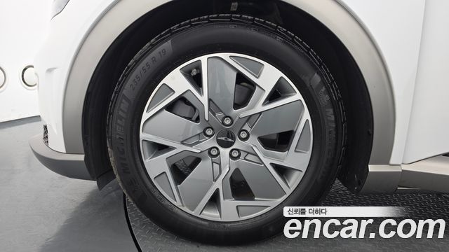 Genesis GV60 из Кореи Encar