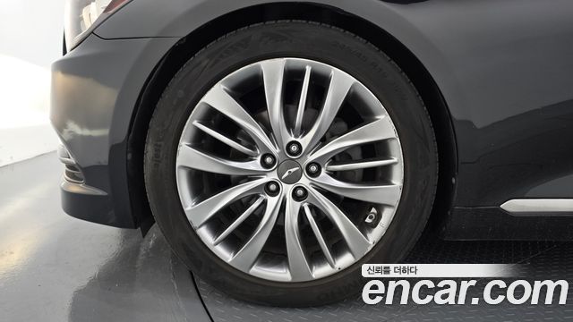 Hyundai Genesis из Кореи Encar