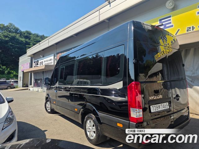Hyundai Solati 15-seater Luxury — пробег 380180 км