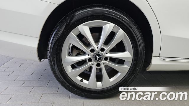 Mercedes-Benz C-Class из Кореи Encar