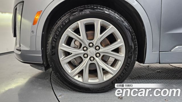 Cadillac XT6 3.6 Sport — пробег 78 223 км