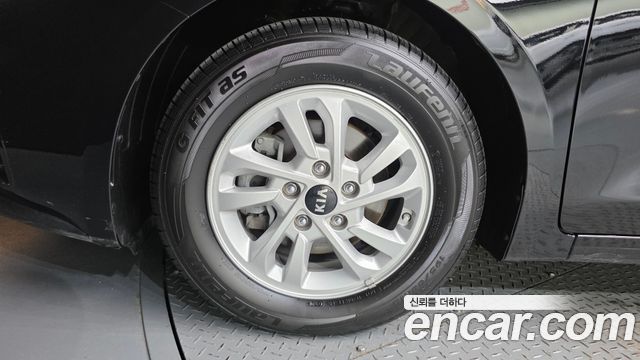 Kia K3 из Кореи Encar
