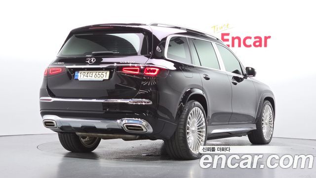 Mercedes-Benz GLS-Class Maybach GLS600 4MATIC — пробег 65 417 км — фото 2 из 5
