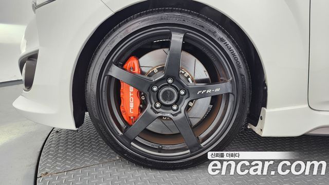 Hyundai Veloster 1.6 Turbo D Spec — пробег 83918 км