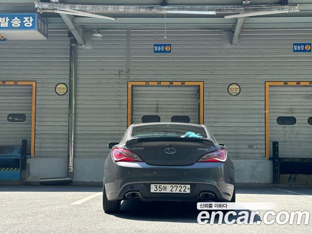 Hyundai Genesis из Кореи Encar