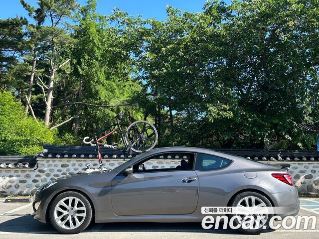Hyundai Genesis из Кореи Encar