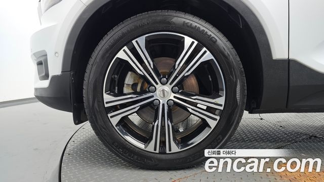Volvo XC40 из Кореи Encar
