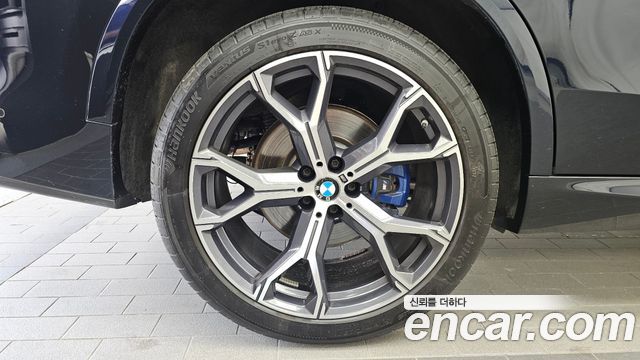 BMW X5 xDrive 30d M Sport — пробег 133 843 км — фото 5 из 5