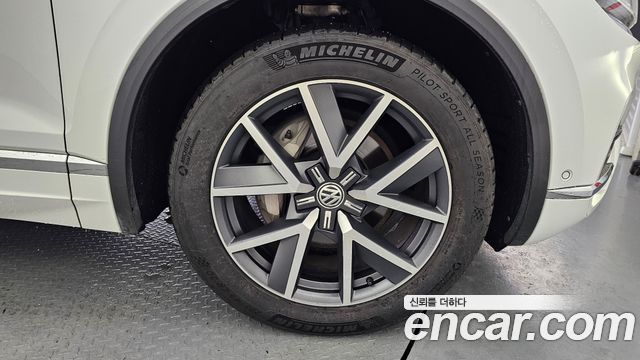 Volkswagen Touareg из Кореи Encar