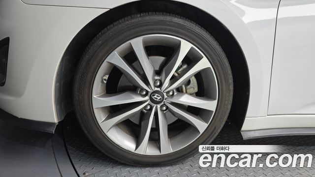 Hyundai i40 1.7 VGT D spec 2013 — пробег 198 365 км