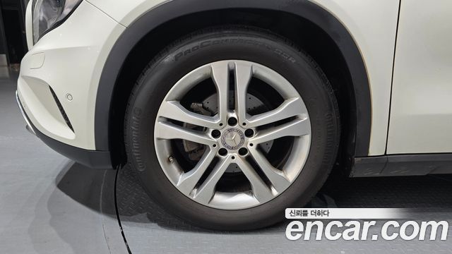 Mercedes-Benz GLA-Class из Кореи Encar