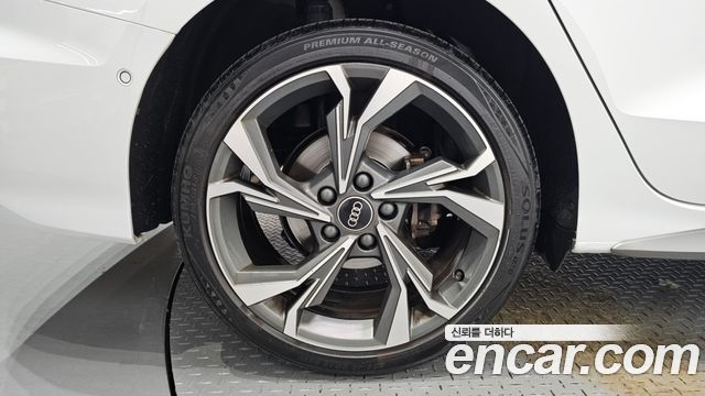Audi A3 из Кореи Encar