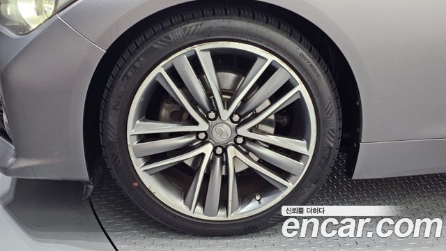 Infiniti Q50 2.2d Premium — пробег 154 263 км