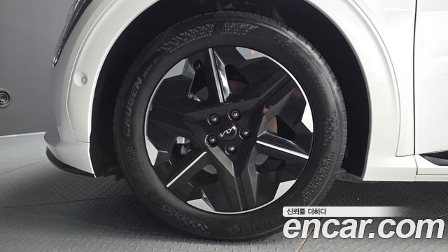 Kia EV6 из Кореи Encar