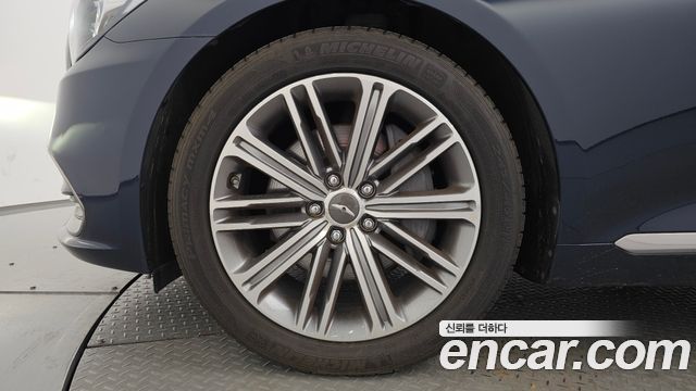Genesis G80 из Кореи Encar