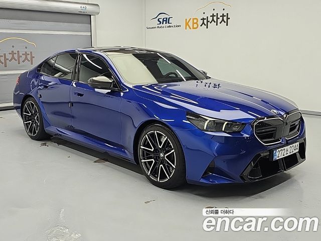 BMW M5 M5 Sedan 2025 — пробег 4 395 км