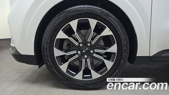 Kia Carnival Diesel 9-Seater Prestige — пробег 133 175 км — фото 5 из 5