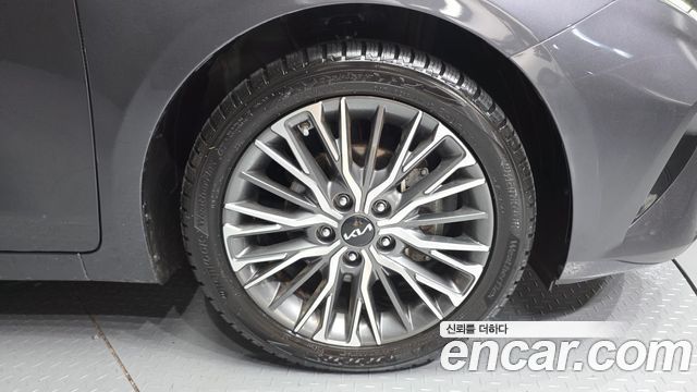 Kia K3 из Кореи Encar
