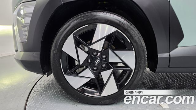 Hyundai Kona Gasoline 1.6 Turbo 2WD Inspiration — пробег 32 513 км — фото 5 из 5