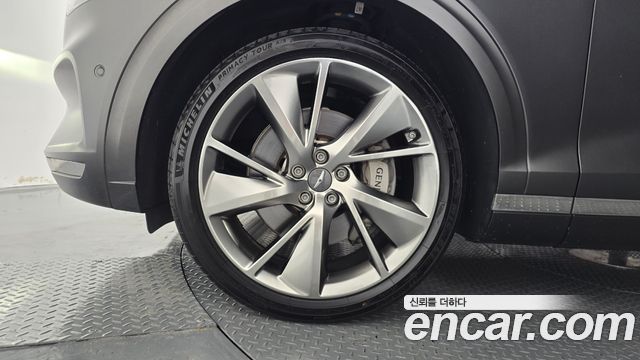 Genesis GV70 из Кореи Encar
