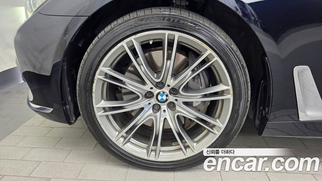 BMW 7-Series 750Li xDrive Vision 100 Edition — пробег 238 998 км — фото 5 из 5