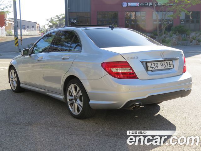 Mercedes-Benz C-Class из Кореи Encar