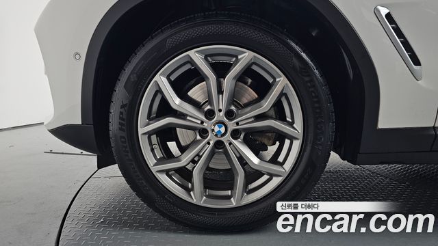 BMW X4 xDrive20d xLine — пробег 97 100 км — фото 5 из 5