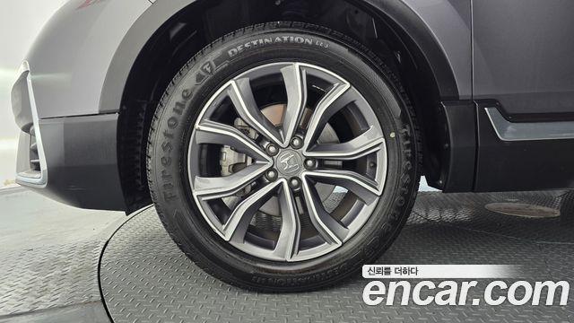 Honda CR-V 2.0 Hybrid Touring 4WD — пробег 82 531 км