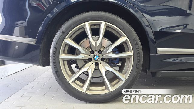 BMW X7 M50d — пробег 153 559 км — фото 5 из 5