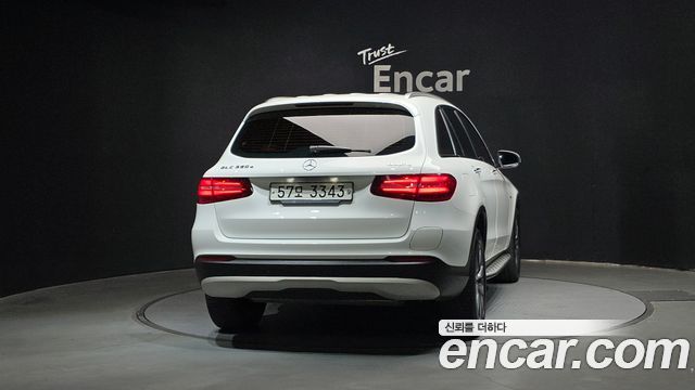 Mercedes-Benz GLC-Class GLC350e 4MATIC — пробег 56 175 км — фото 4 из 5